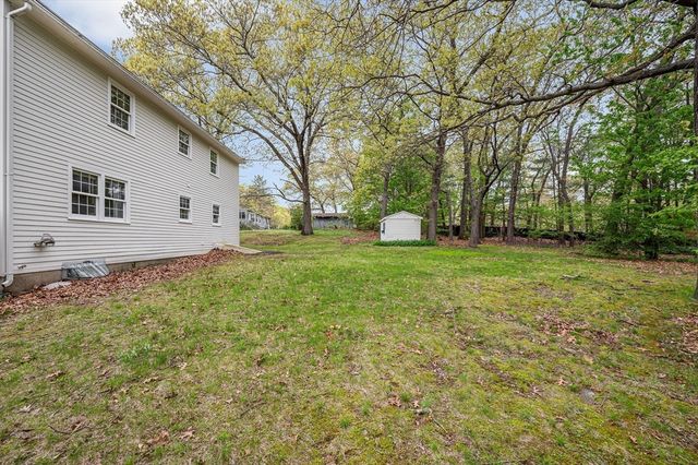 385 N Broadway, Haverhill, MA 01832