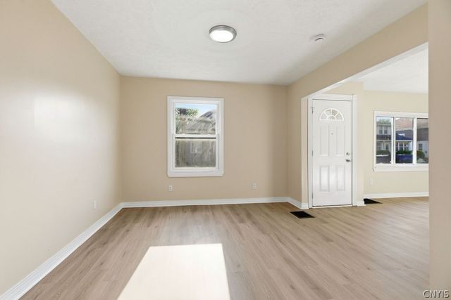 124 Mayar Street, Syracuse, NY 13208