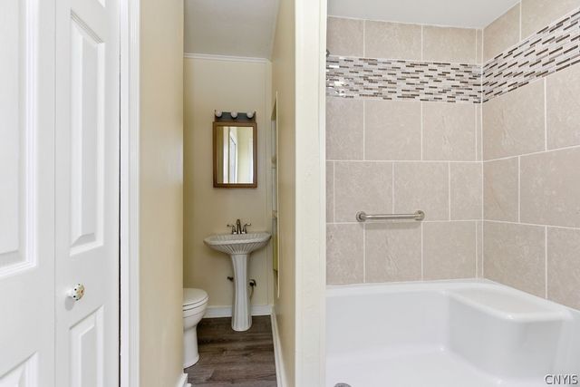 124 Mayar Street, Syracuse, NY 13208