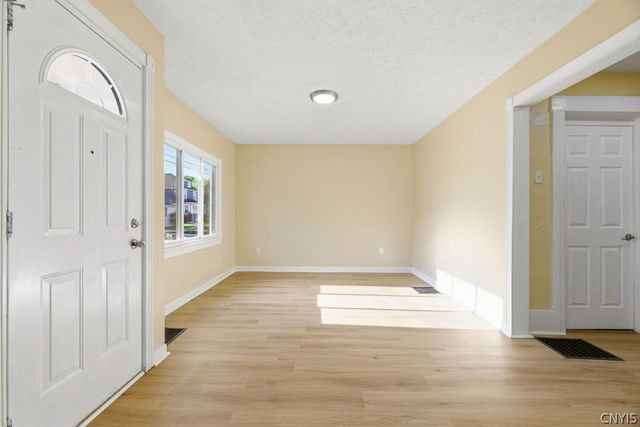 124 Mayar Street, Syracuse, NY 13208