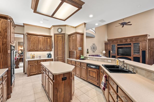 6803 Shoreview Drive, Mckinney, TX 75072