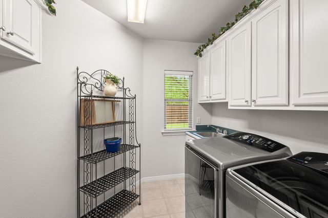 6803 Shoreview Drive, Mckinney, TX 75072