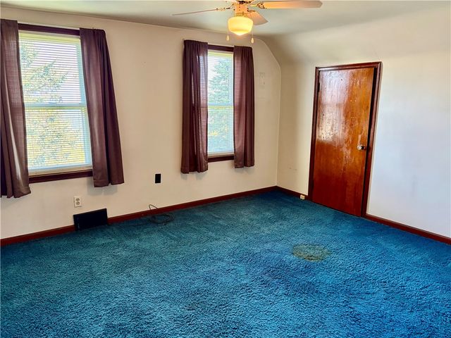 2613 Linden Ave, Hopewell Twp, PA 15001