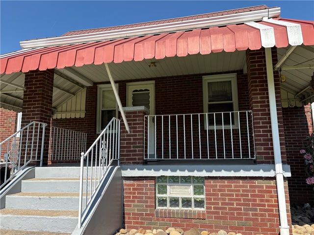 2613 Linden Ave, Hopewell Twp, PA 15001