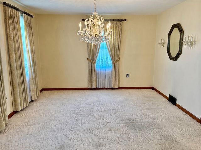 2613 Linden Ave, Hopewell Twp, PA 15001