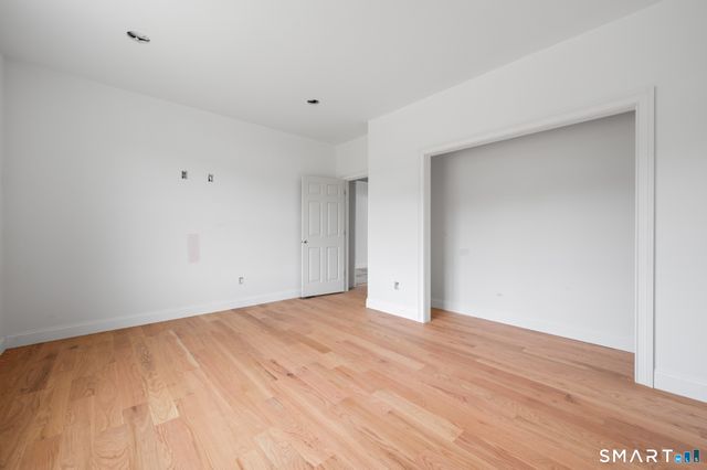 290 Gardner Street, Manchester, CT 06040
