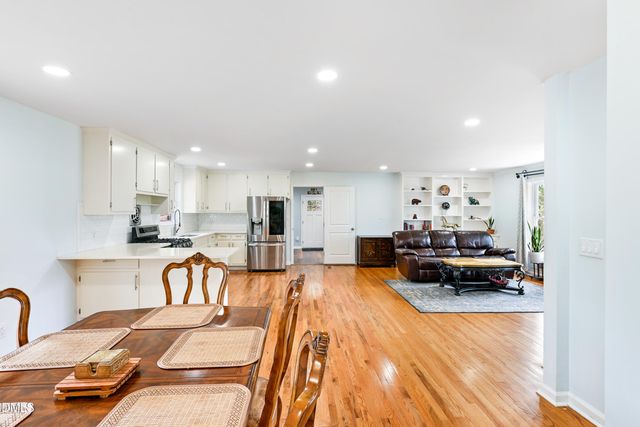 431 Pleasants Avenue, Cary, NC 27511