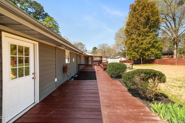 431 Pleasants Avenue, Cary, NC 27511