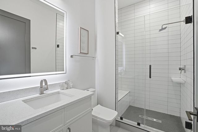 1608 WRIGHTSON DR, Mclean, VA 22101