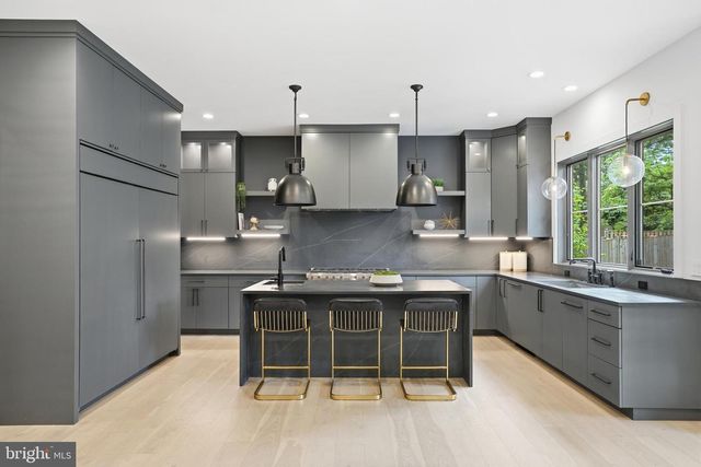 1608 WRIGHTSON DR, Mclean, VA 22101