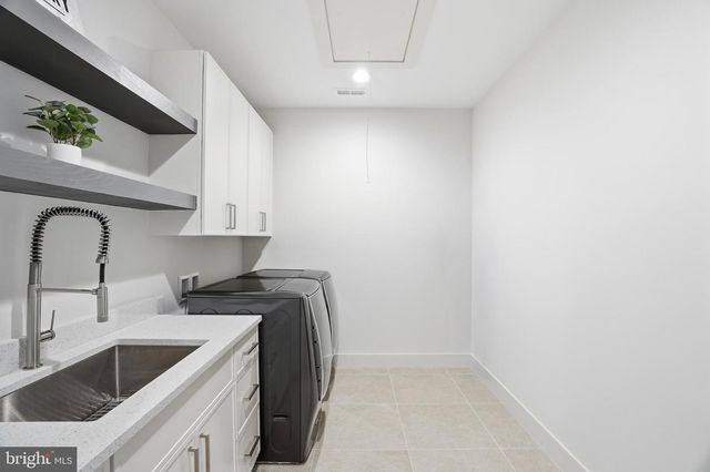 1608 WRIGHTSON DR, Mclean, VA 22101