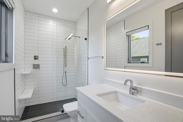 1608 WRIGHTSON DR, Mclean, VA 22101