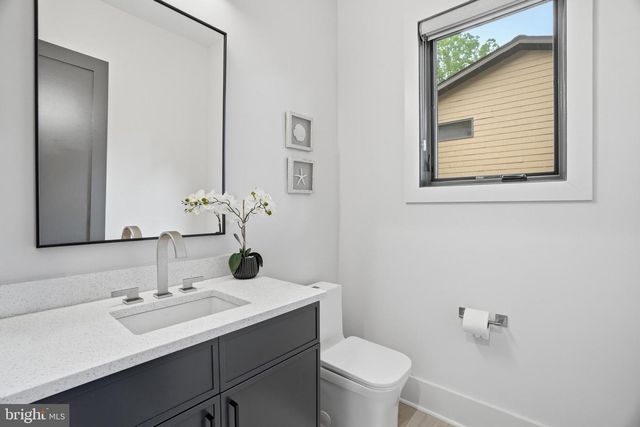 1608 WRIGHTSON DR, Mclean, VA 22101