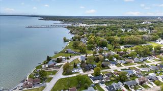 37235 Jefferson Avenue, Harrison Twp, MI 48045