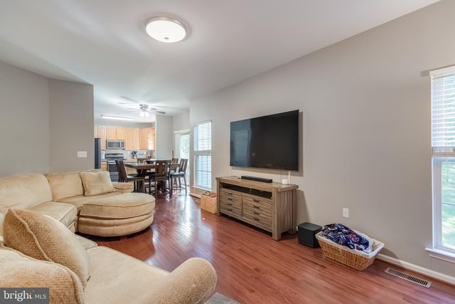 216 HOBBITTS LN, Westminster, MD 21158