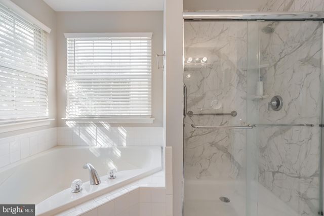 216 HOBBITTS LN, Westminster, MD 21158