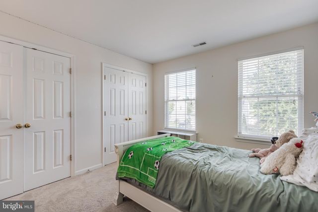 216 HOBBITTS LN, Westminster, MD 21158