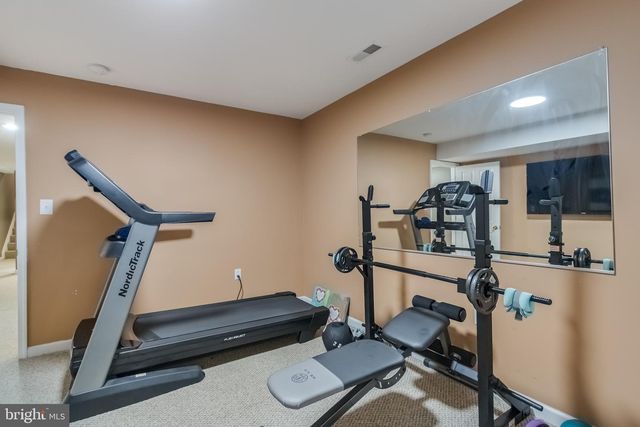 216 HOBBITTS LN, Westminster, MD 21158