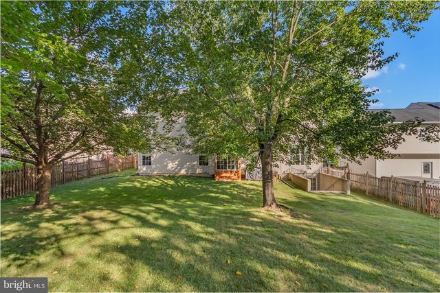 216 HOBBITTS LN, Westminster, MD 21158