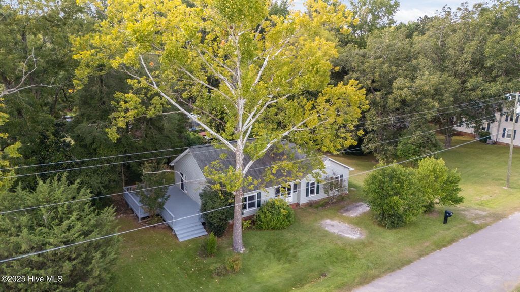 110 Bingham Street, Carthage, NC 28327