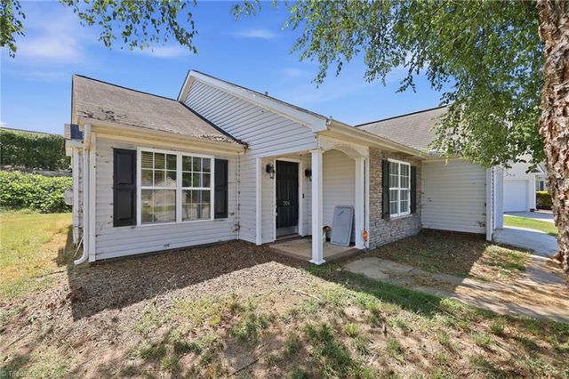 306 Walden Ridge Court, Winston-salem, NC 27127