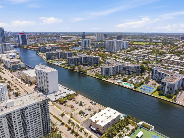 2301 S Ocean Drive 2303, Hollywood, FL 33019