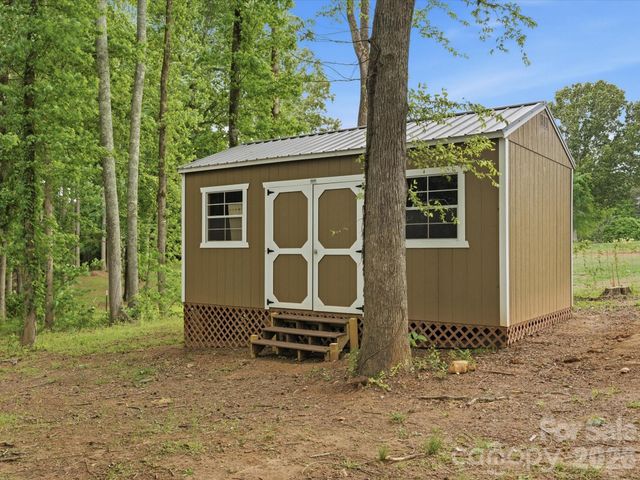 189 Wesley Amaker Road, York, SC 29745