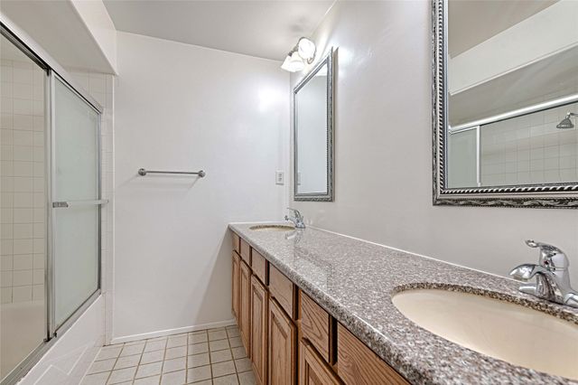 3731 Truesdell Place, Dallas, TX 75244