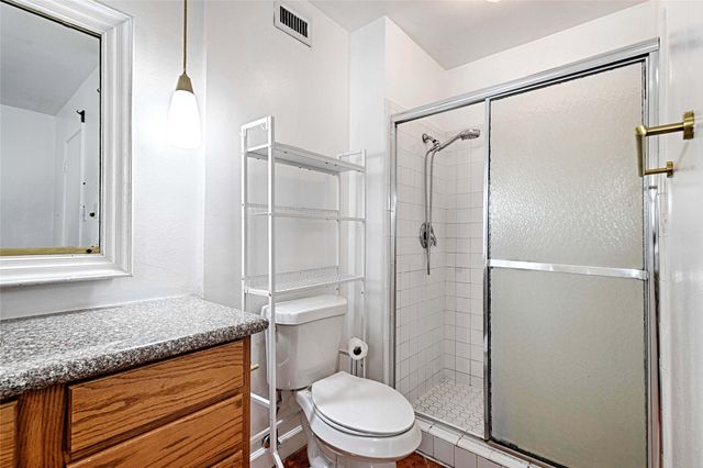 3731 Truesdell Place, Dallas, TX 75244