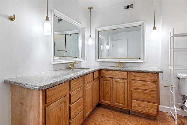 3731 Truesdell Place, Dallas, TX 75244