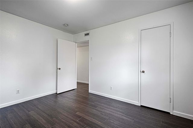 3731 Truesdell Place, Dallas, TX 75244