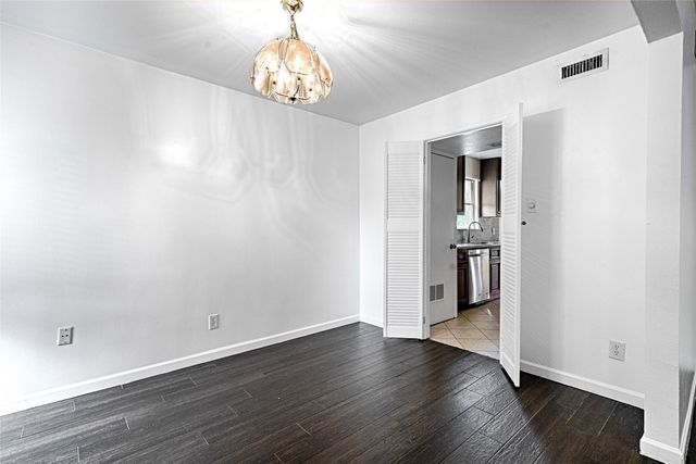 3731 Truesdell Place, Dallas, TX 75244