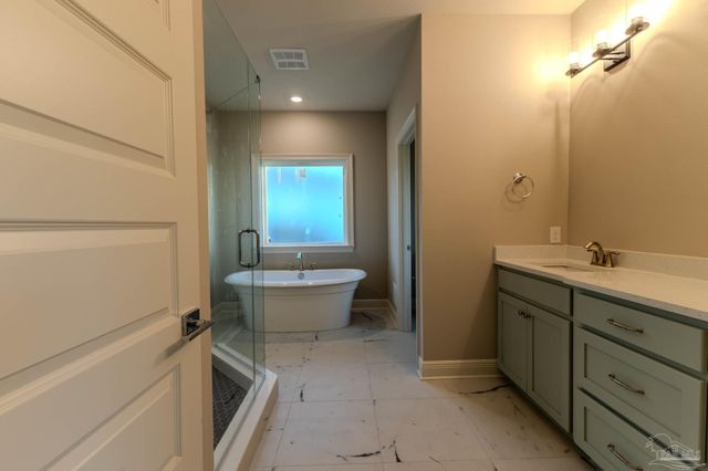 5713 Dune Ave, Pensacola, FL 32507