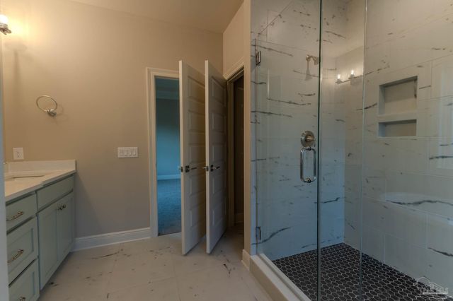 5713 Dune Ave, Pensacola, FL 32507