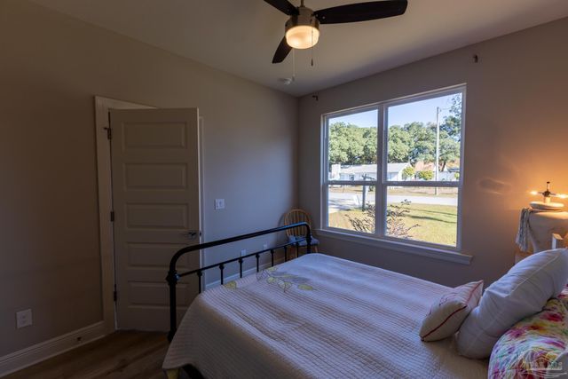 5713 Dune Ave, Pensacola, FL 32507