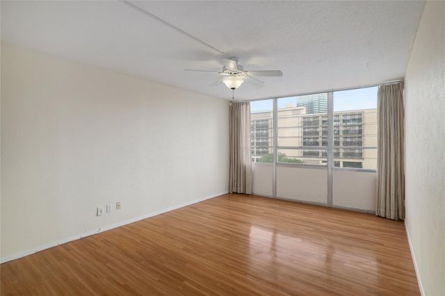 1800 Lavaca ST A508, Austin, TX 78701