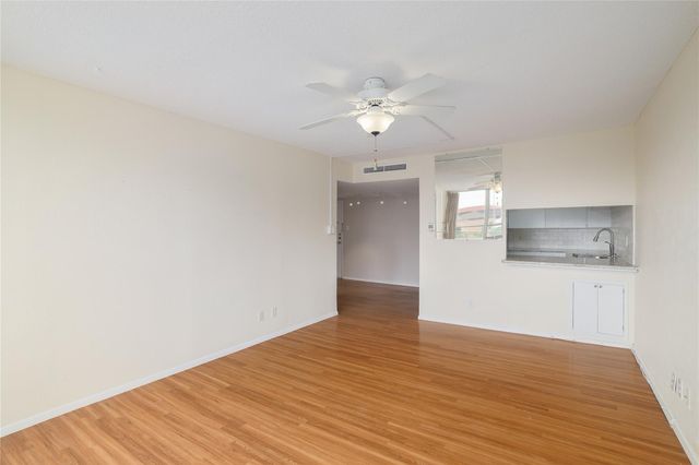 1800 Lavaca ST A508, Austin, TX 78701