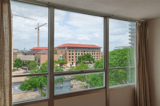 1800 Lavaca ST A508, Austin, TX 78701