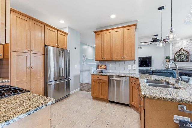 19892 Hidden Meadow Trail, Goshen, IN 46528