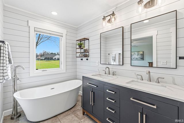 19892 Hidden Meadow Trail, Goshen, IN 46528