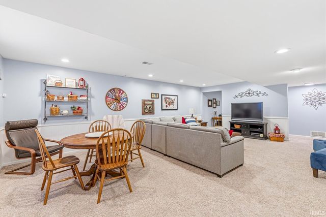 19892 Hidden Meadow Trail, Goshen, IN 46528