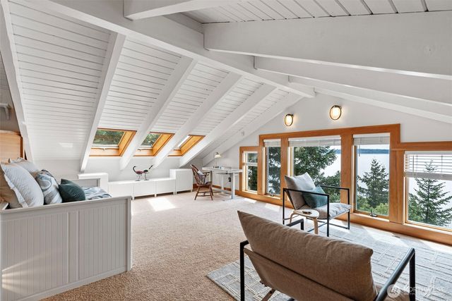540 3rd Avenue, Fox Island, WA 98333