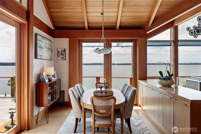 540 3rd Avenue, Fox Island, WA 98333