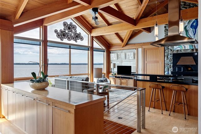 540 3rd Avenue, Fox Island, WA 98333