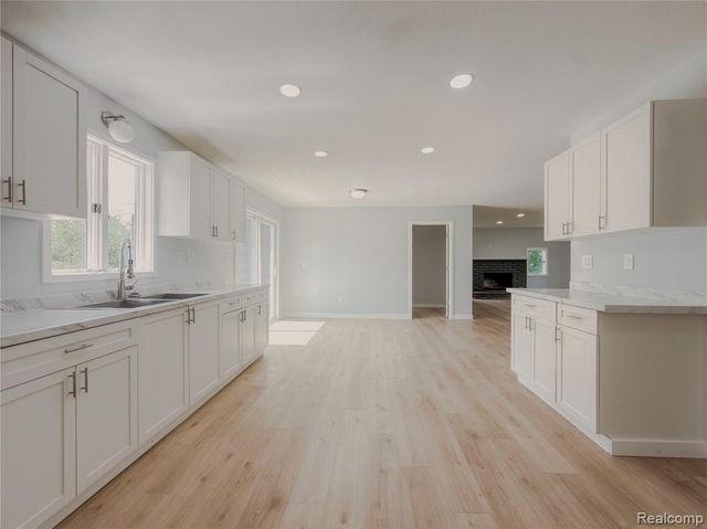 12248 E Atherton Road, Davison, MI 48423
