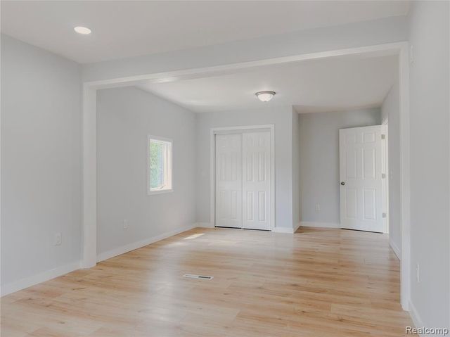 12248 E Atherton Road, Davison, MI 48423
