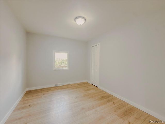 12248 E Atherton Road, Davison, MI 48423