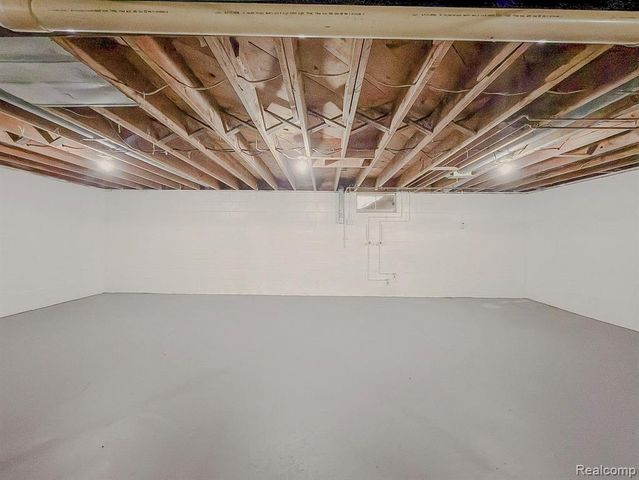 12248 E Atherton Road, Davison, MI 48423