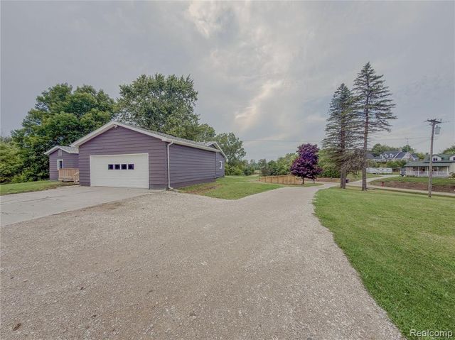 12248 E Atherton Road, Davison, MI 48423