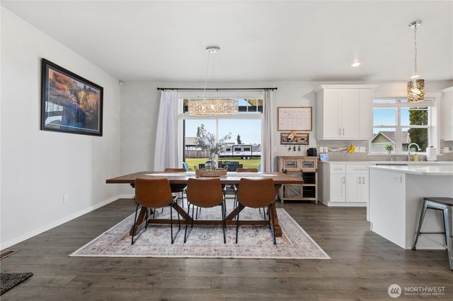 1624 Main Street, Lynden, WA 98264